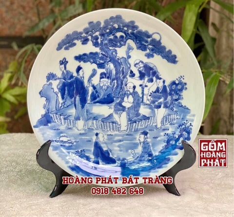 Đĩa cảnh Bát tiên quần tùng men lam Bát Tràng
