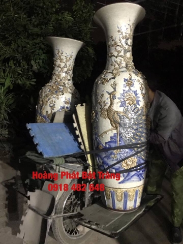 Giao hàng khách đôi lục bình sứ men rạn đắp nổi cao cấp 1m6