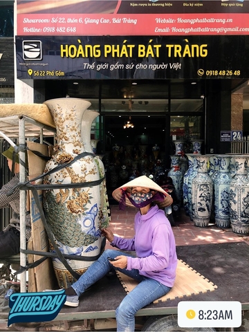 Lục bình sứ men rạn đắp nổi công đào phú quý men rạn đắp nổi