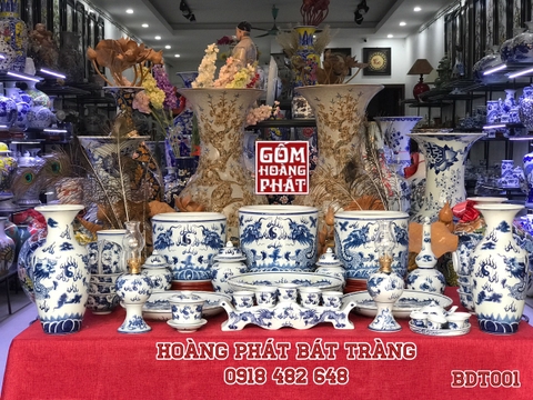 Bộ đồ thờ men lam xanh cổ vẽ rồng Bát Tràng
