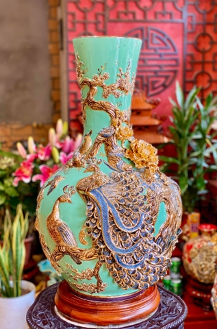 Tỏi đứng phong thủy công đào phú quý đắp nổi nền xanh ngọc mạ vàng