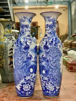 Lục bình công danh phú quý men lam