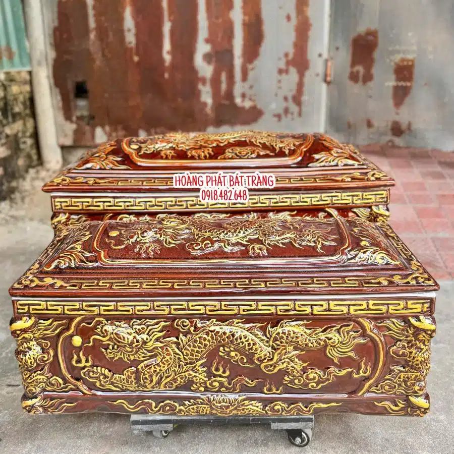 Tiểu quách sứ men nâu cổ, mái vòm vẽ nhũ vàng cao cấp cỡ Đại QTVK12