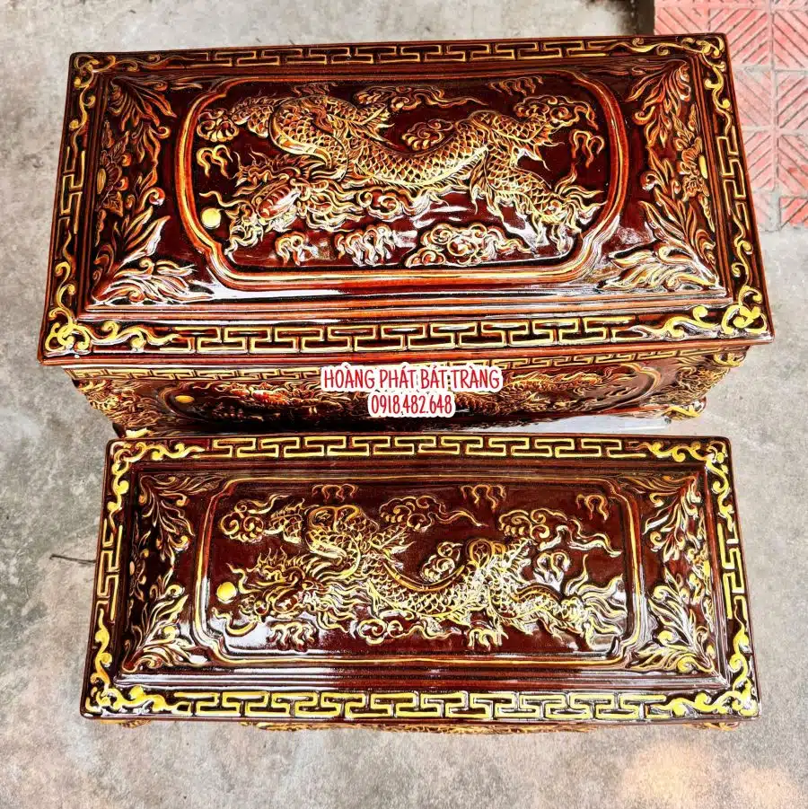 Tiểu quách sứ men nâu cổ, mái vòm vẽ nhũ vàng cao cấp cỡ Đại QTVK12