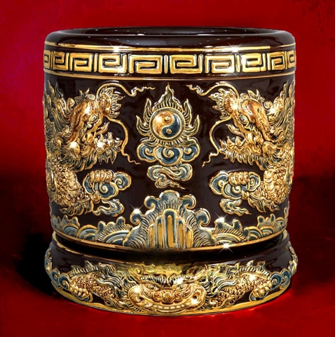 bat huong than tai mau nau dap noi vang kim jpeg