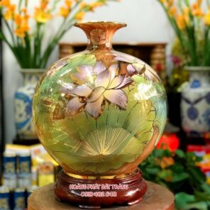 binh hut tai loc hoa sen van go ve vang h35