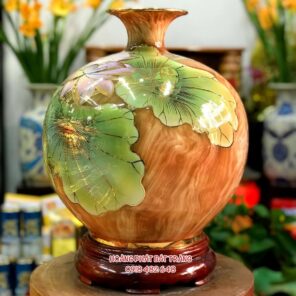 binh hut tai loc lien hoa van go ve vang h35