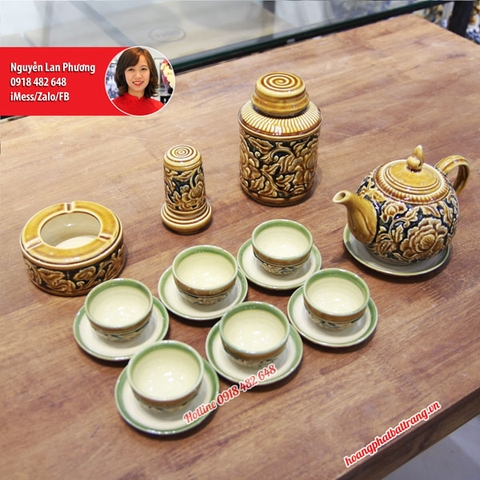 Bộ ấm chén dáng Bưởi khắc nổi 3D Phù Dung men Hoàng Thổ