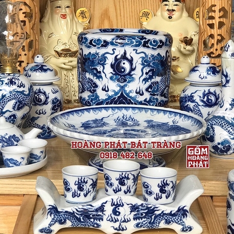 Cách đặt Bộ thần tài gốm sứ Bát Tràng đẹp