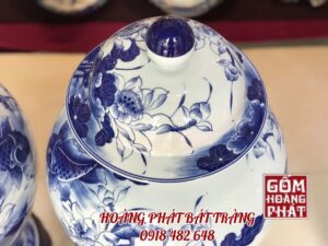 choe phong thuy ca chep trong trang men lam 40l 2