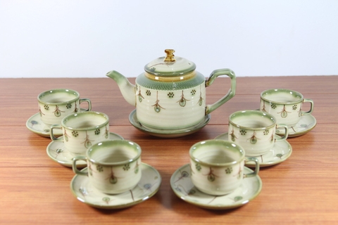 Ấm chén men xanh đồng hoa Roi 75346