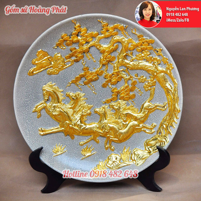 Gốm sứ dát vàng, đĩa trưng bày Bát mã dát vàng 999