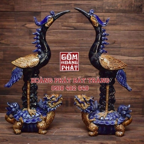Bộ đồ thờ gia tiên men xanh coban đắp nổi cao cấp Bát Tràng 1