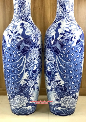 Lục bình sứ công danh phú quý men lam