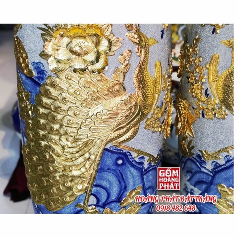Lục bình dát vàng sứ công thành danh toại