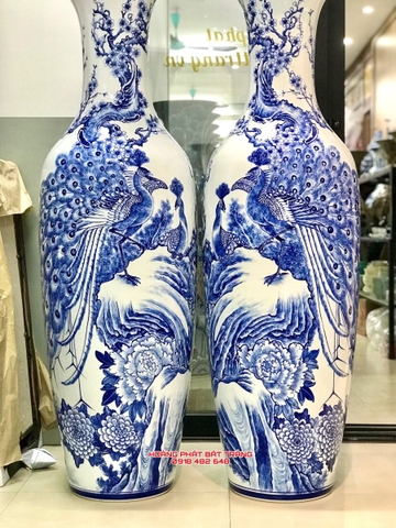 Lục bình sứ công danh phú quý