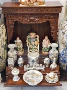 mot so do gom de bai cung via than tai