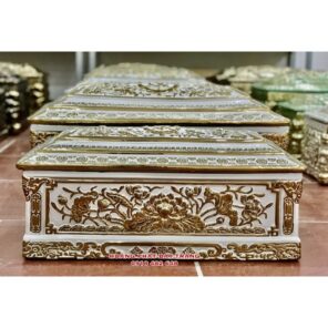 Quách tiểu sứ hoa sen mạ vàng màu trắng mái Vòm
