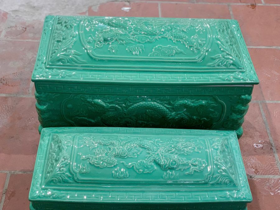 Tiểu quách sứ màu xanh ngọc mái Vòm cỡ Đại