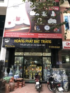 showroom gom su hoang phat custom 845