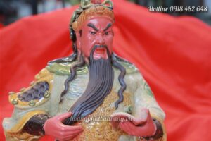 tuong gom bat trang quan cong doc sach 2