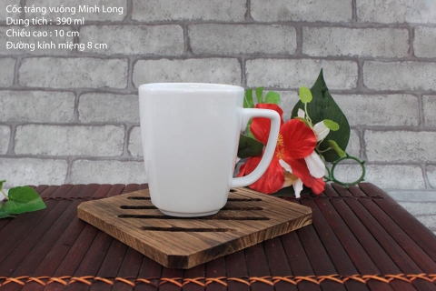Cốc trắng vuông bốn cạnh Bát Tràng - Gốm sứ Hoàng Phát Bát Tràng