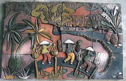 4c7b18e2 6e3ebb46 tranh gom su bat trang 9