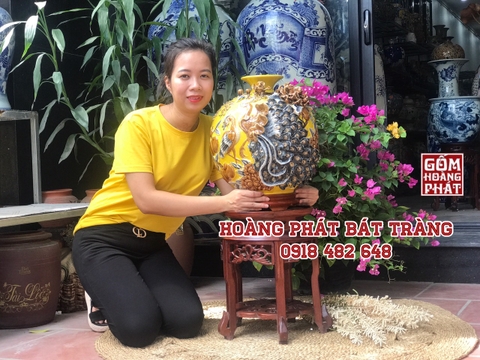 Bình hút tài lộc Thuận buồm xuôi gió nền vàng cao cấp