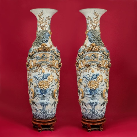 Lục bình sứ men rạn đắp nổi Phúc Lộc Thọ Bát Tràng