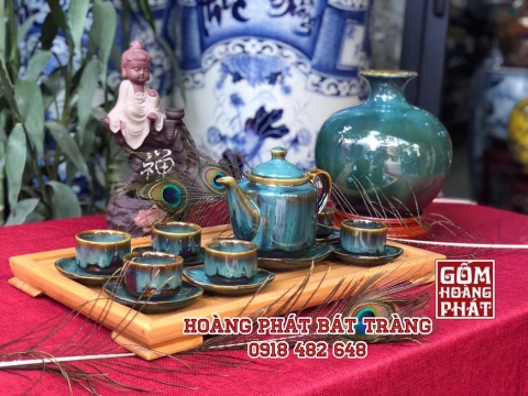 Tại sao nên chọn quà tặng gốm sứ Bát Tràng