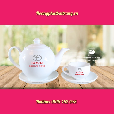 Ấm chén in ấn logo TOYOTA Buôn Ma Thuột