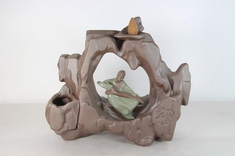 Tượng đốt trầm hương