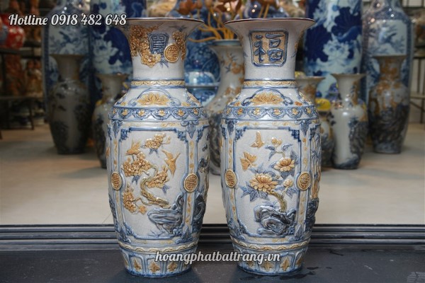 Tiểu lộc bình đắp nổi tứ quý men rạn 