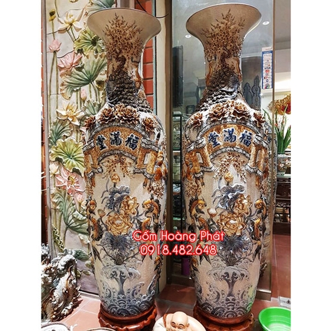 Bàn thờ dài 1 m55 nên để lọ lục bình Bát Tràng cao bao nhiêu