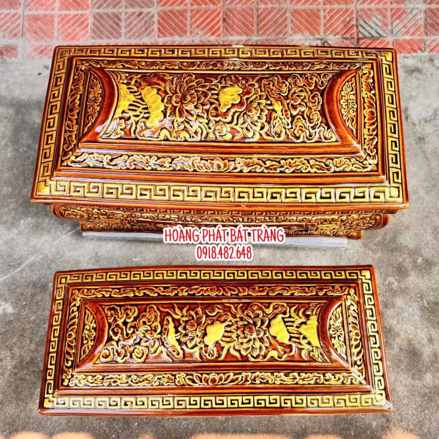 Quách tiểu sứ sen phình hoàng thổ nhũ vàng cỡ Đại 1