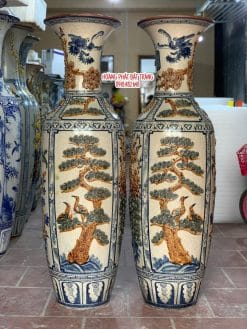 Lục bình sứ tứ quý men rạn đắp nổi Bát Tràng