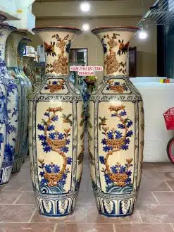 Lục bình sứ tứ quý men rạn đắp nổi Bát Tràng