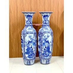 Lục bình sứ tứ quý men lam vẽ kỹ cao cấp