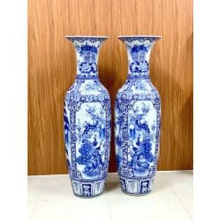 Lục bình sứ tứ quý men lam vẽ kỹ cao cấp