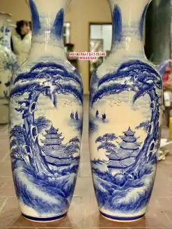 Lục bình sứ Sơn Thủy Hữu Tình men lam vẽ kỹ cao 1m