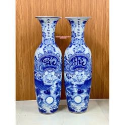 Lục bình sứ Phúc Đức cá chép to men lam vẽ kỹ