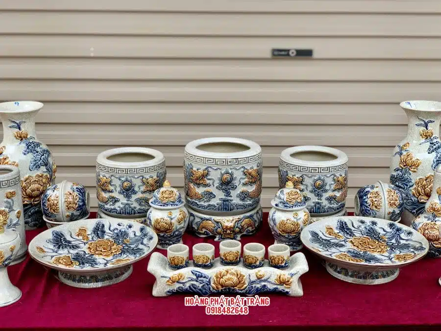 Bộ đồ thờ men rạn đắp nổi số 03