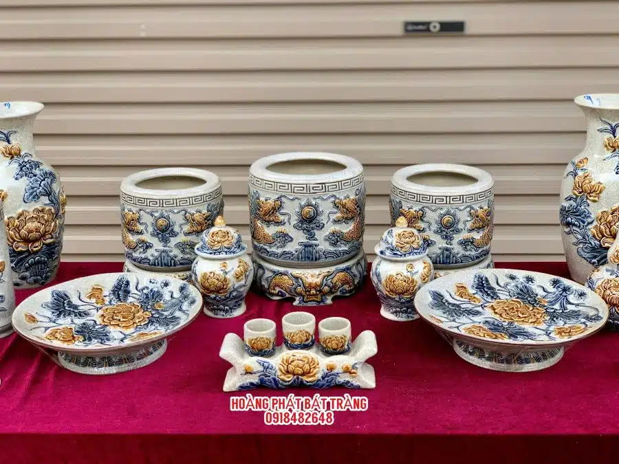 Bộ đồ thờ men rạn đắp nổi số 04