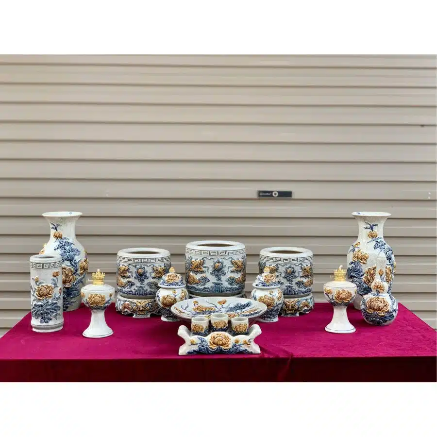 Bộ đồ thờ men rạn đắp nổi số 05 Bát Tràng