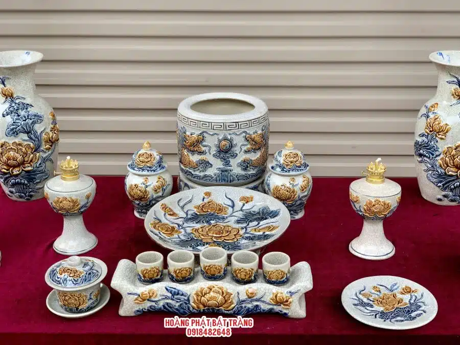 Bộ đồ thờ men rạn đắp nổi số 09 Bát Tràng