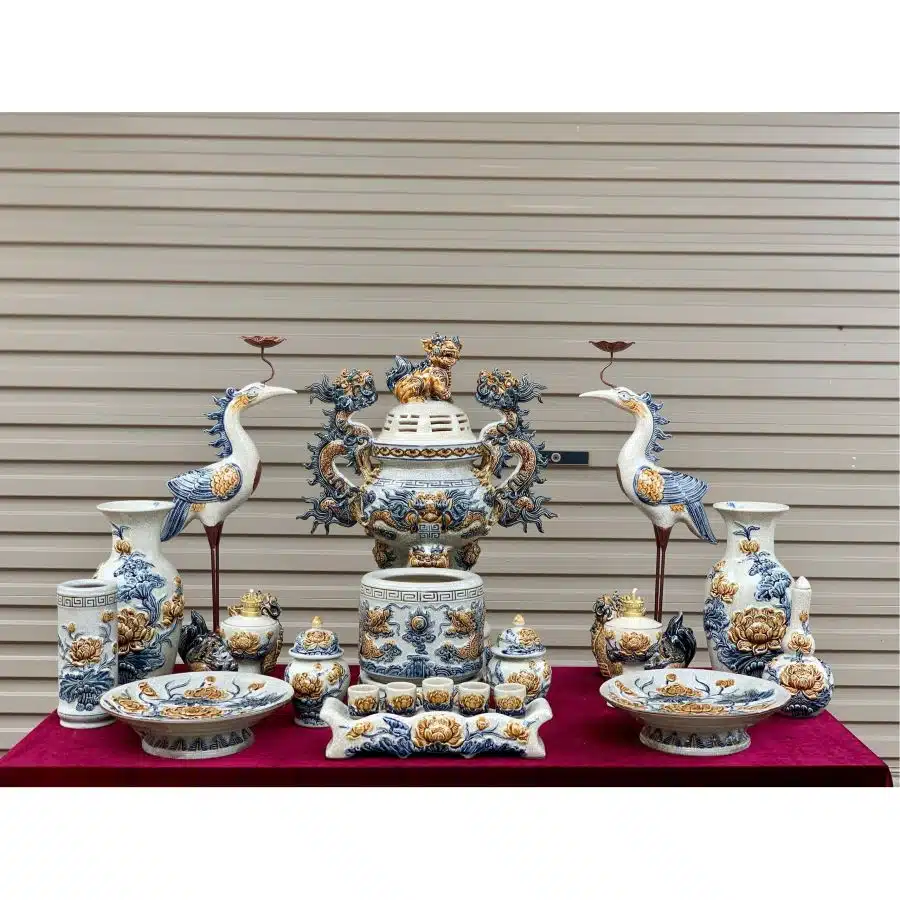 Bộ đồ thờ men rạn đắp nổi số 11 Bát Tràng