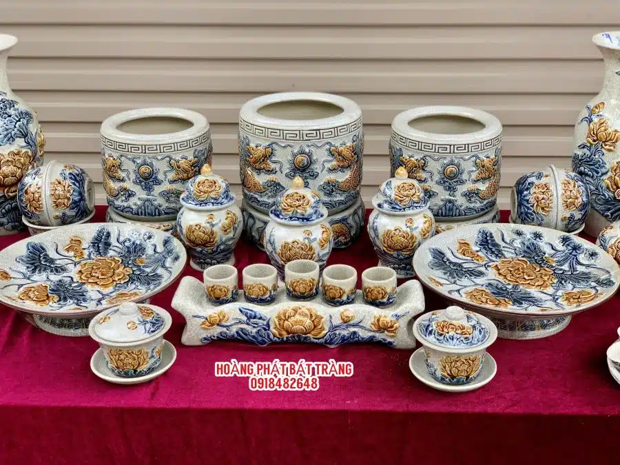 Bộ đồ thờ men rạn đắp nổi số 01