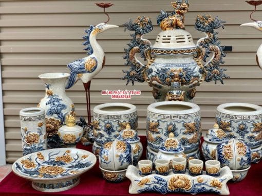Bộ đồ thờ men rạn đắp nổi số 15 Bát Tràng
