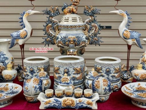 Bộ đồ thờ men rạn đắp nổi số 15 Bát Tràng