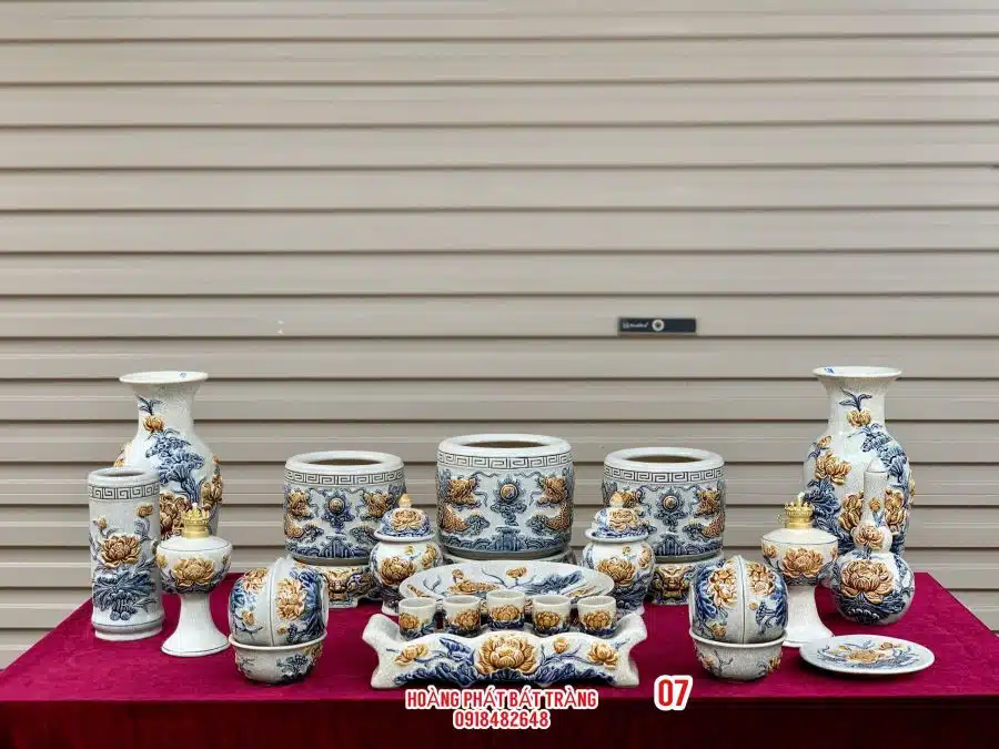 Bộ đồ thờ men rạn đắp nổi số 07 Bát Tràng